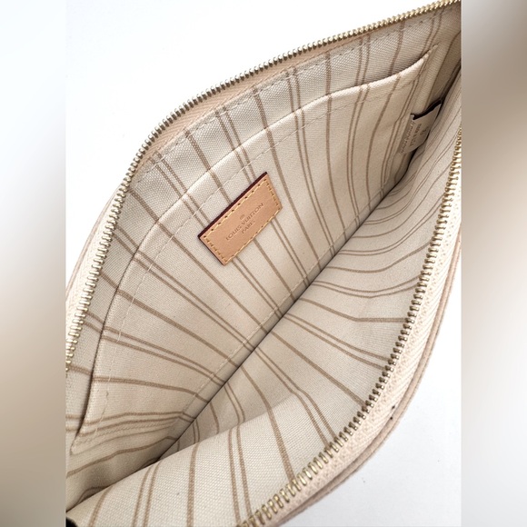 Louis Vuitton Damier Azur Neverfull Pouch - Picture 3 of 8